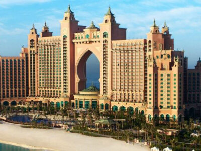 Compressed-_0013_33. UNITED ARAB EMIRATES EXPANDS BLOG AND INSTAGRAM SUMMARY
